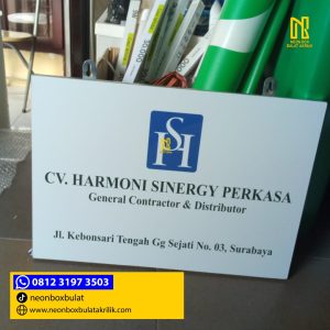 Papan Nama Dengan Tiang Surabaya web 